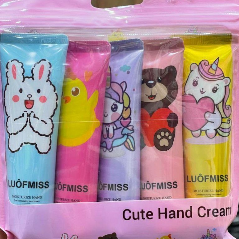 کردم دست مرطوب کننده 