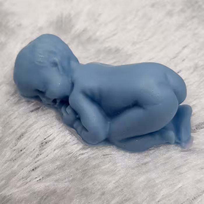 صابون  تزیینی و معطر دستساز نوزاد خوابیده مناسب گیفت جشن  تعیین جنسیت و تولد نوزاد و سیسمونی و هدیه به کودکان 