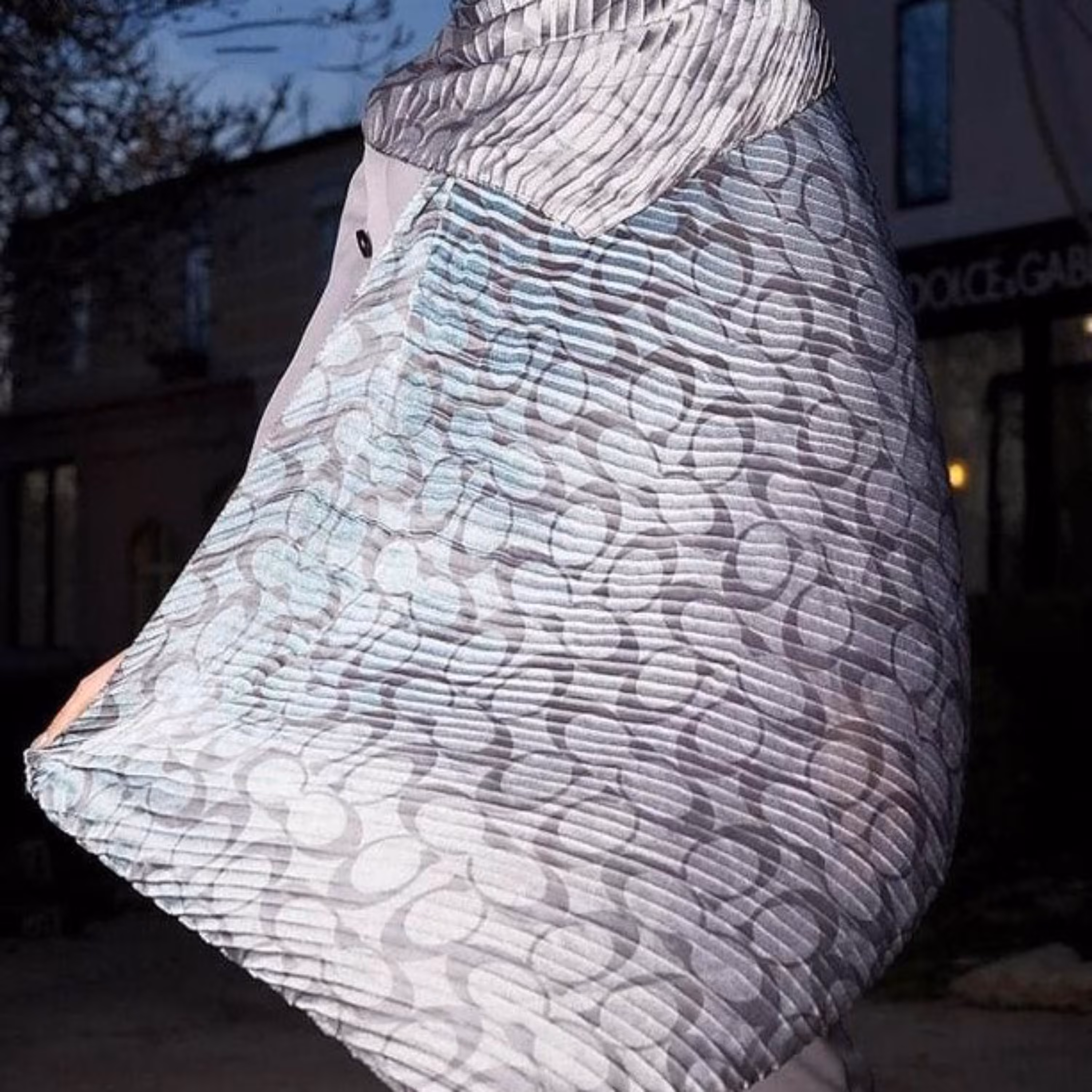 شال طوسی حریر پلیسه                      