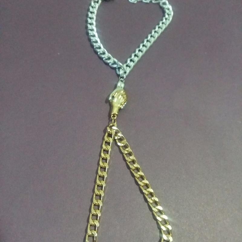 ست دستبند مگنتی دوستی طرح دست با زنجیر  کارتیر رنگ ثابت 