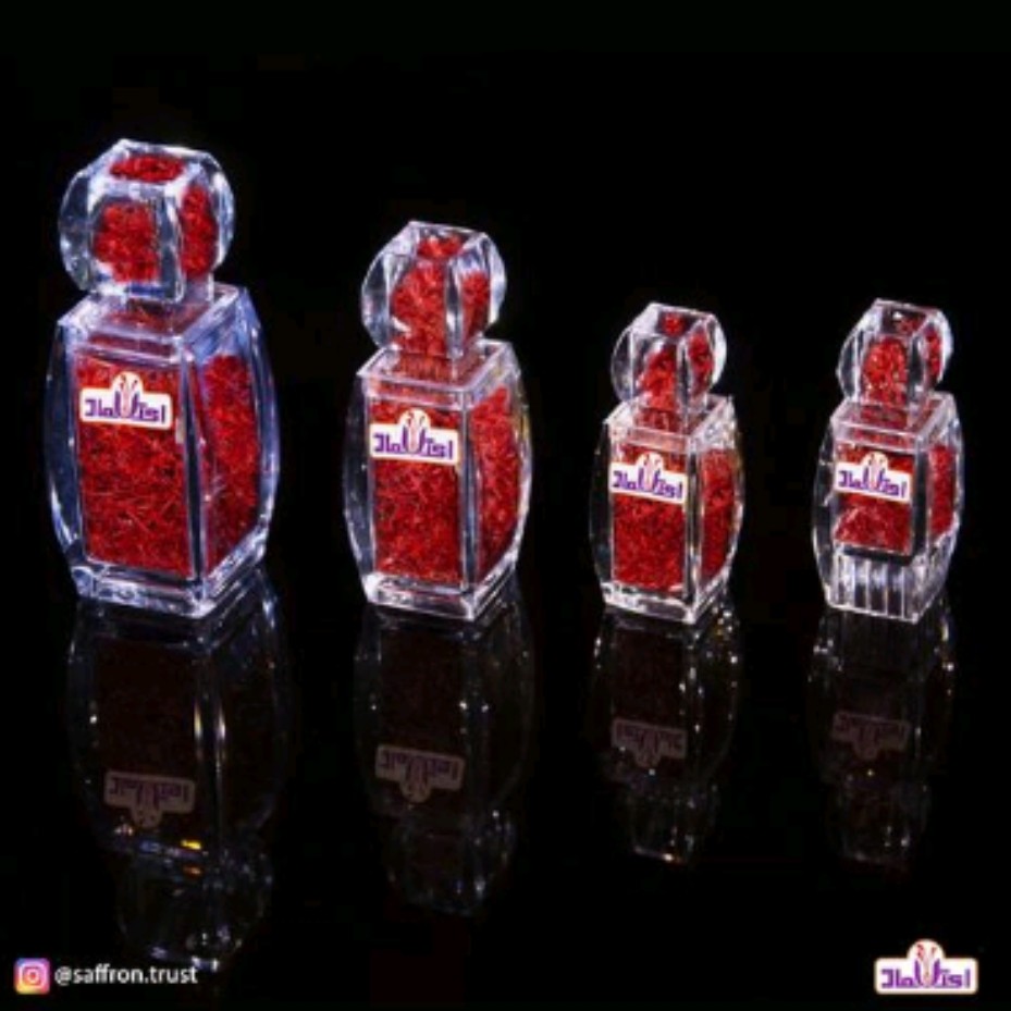 زعفران نگین دو گرمی اعتماد بسته بندی کریستال