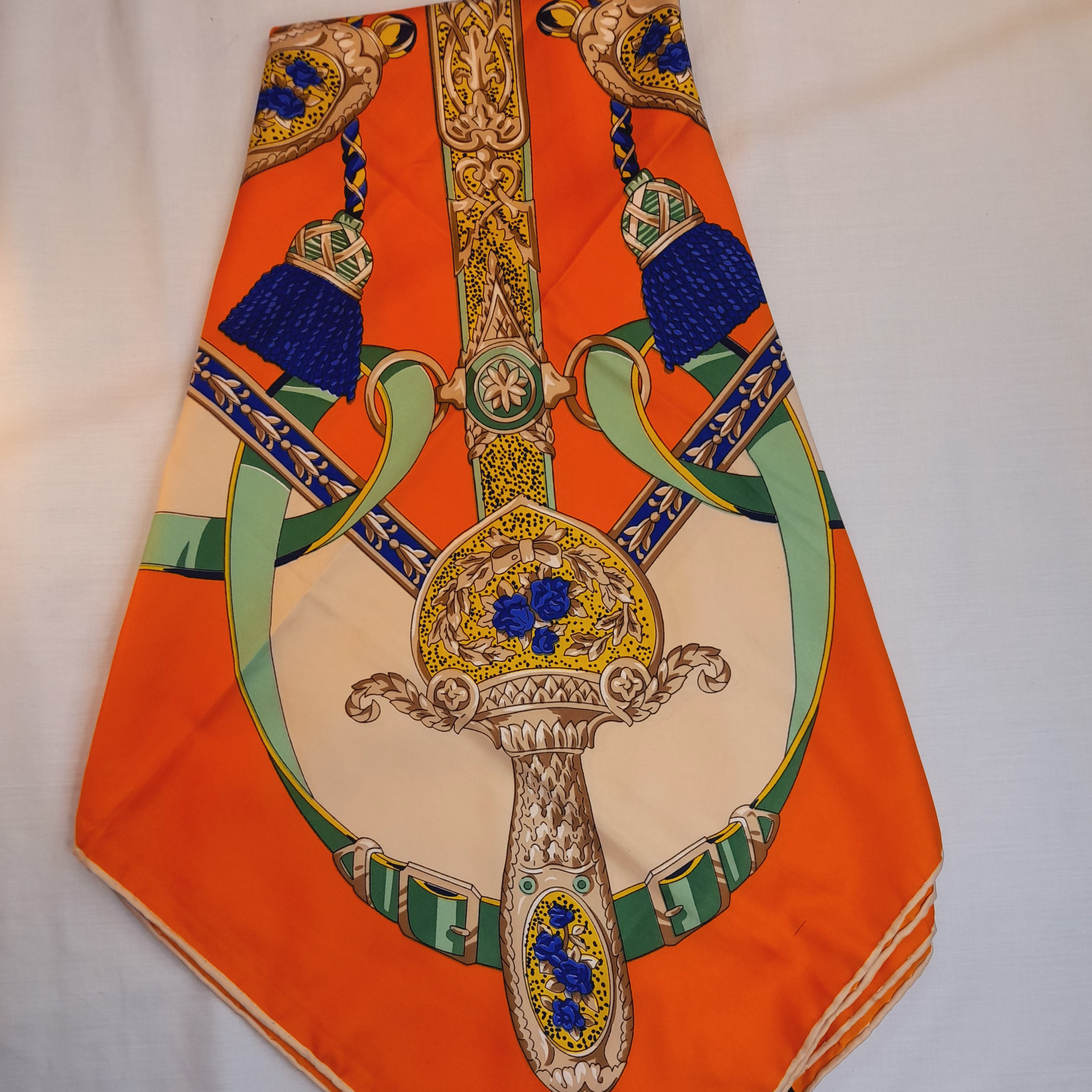 روسری ابریشم دست دوز
