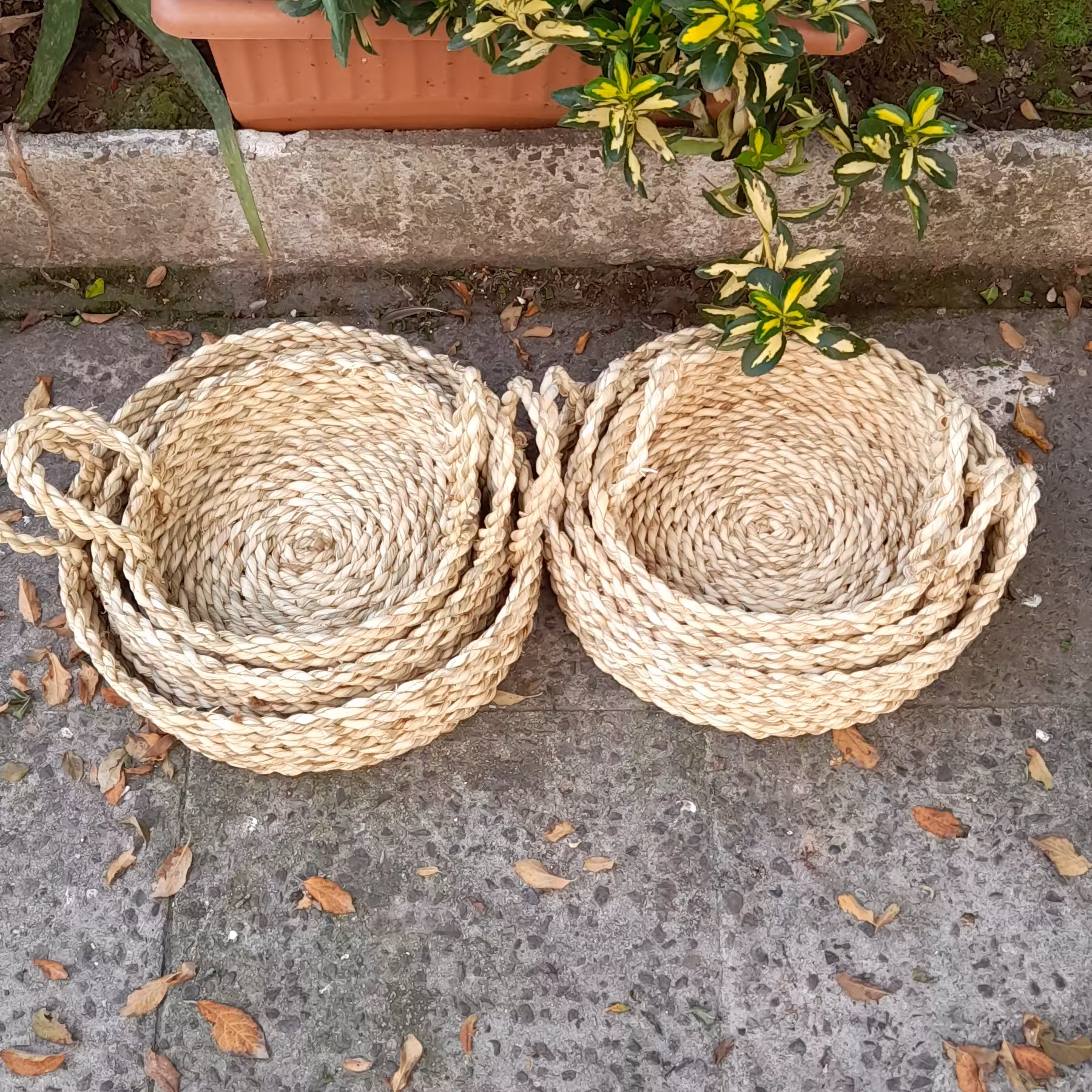 سبدنان3تیکه حصیری بافته شده باطنا حصیری کاملاطبیعی (پس کرایه)