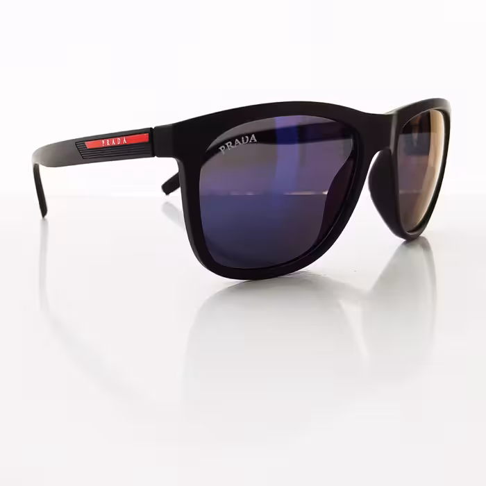 عینک آفتابی مردانه اسپرت
جنسیت فریم تمام قاب کائوچو
جنسیت عدسی پلاستیک آنتی رفلکس و uy 400