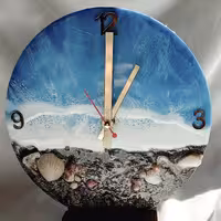 ساعت رومیزی از جنس چوب ورزین