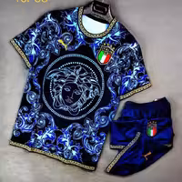 کیت و شورت باشگاهی و ملی تیم ایتالیا ورساچه