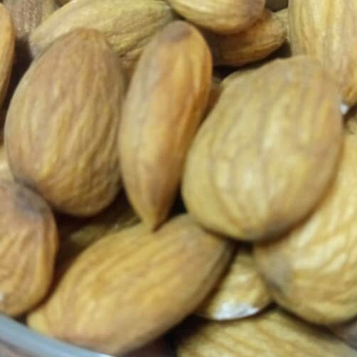 مغز بادام خام درشت 200 گرم