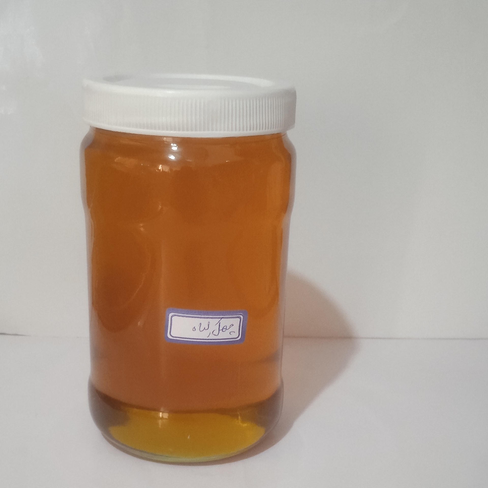عسل چهل گیاه یونجه با تخفیف ویژه 900 گرمی مستقیم از زنبوردار تضمین کیفیت