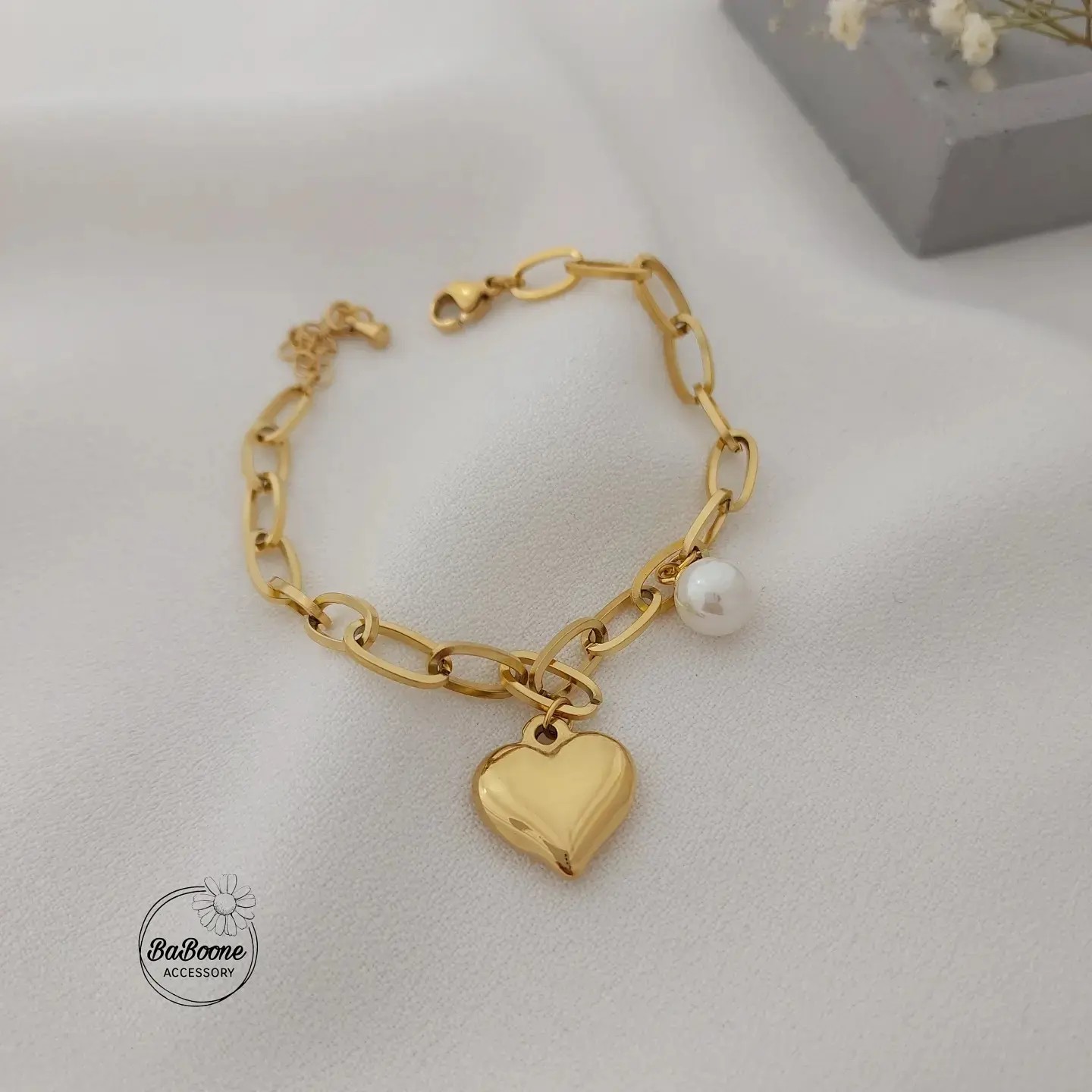 دستبند طلایی لاو و مروارید StainlessSteel