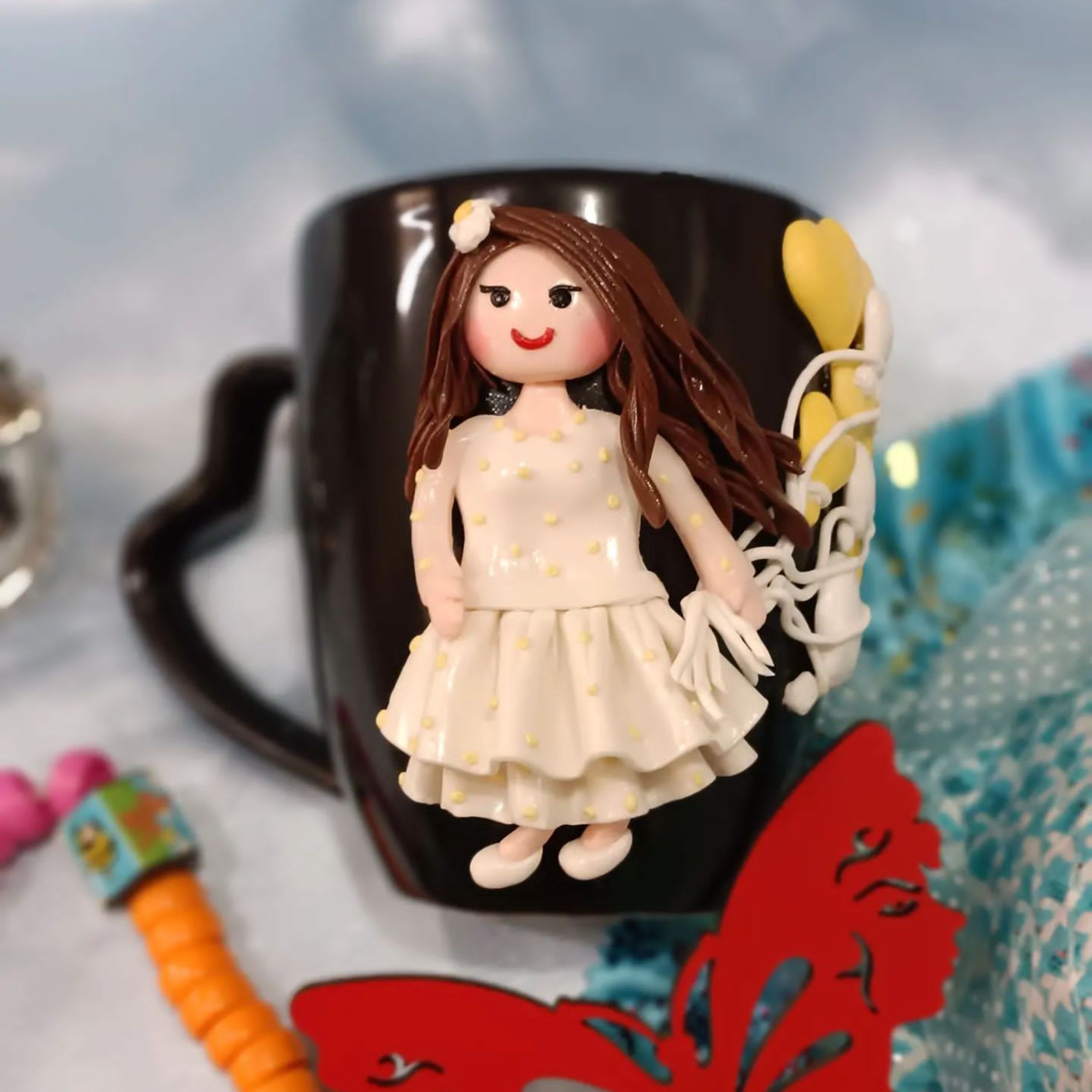 ماگ عروسکی دختر بادکنکی