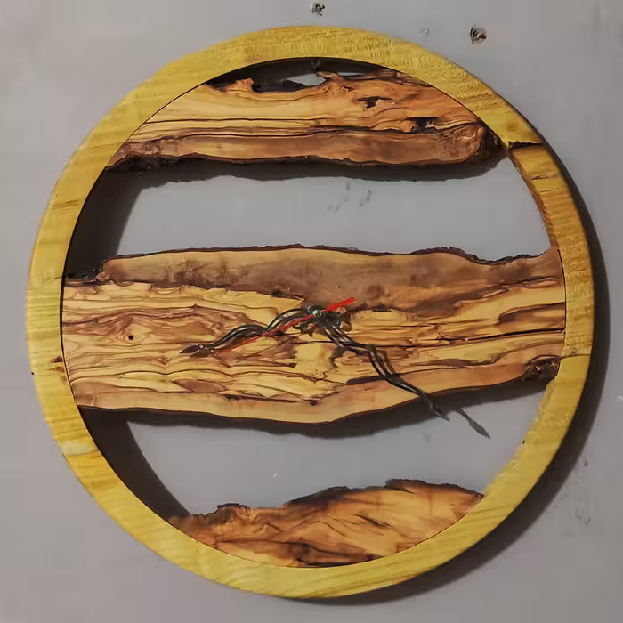 ساعت دیواری روستیک  چوب زیتون 