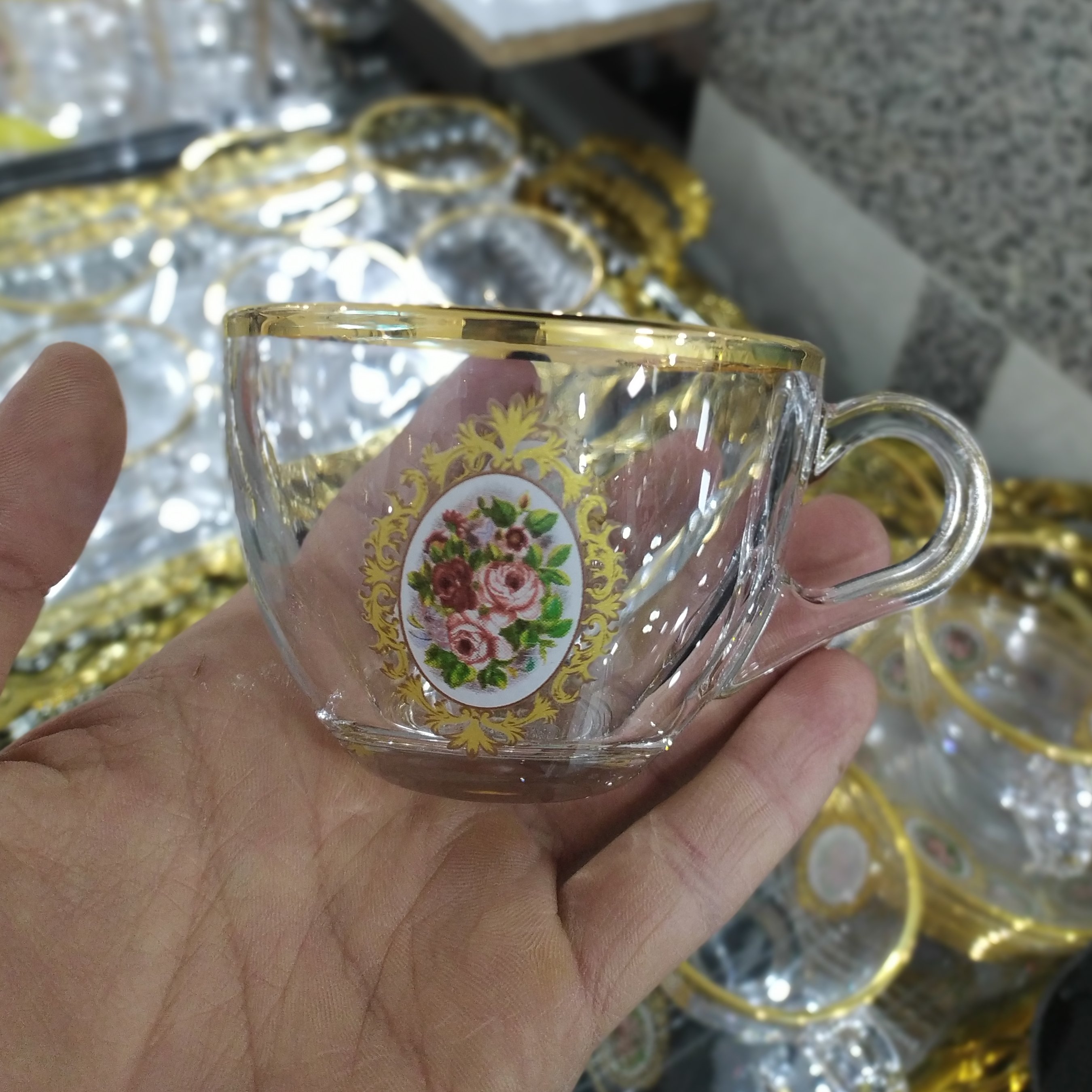 فنجان لب طلا رز گل