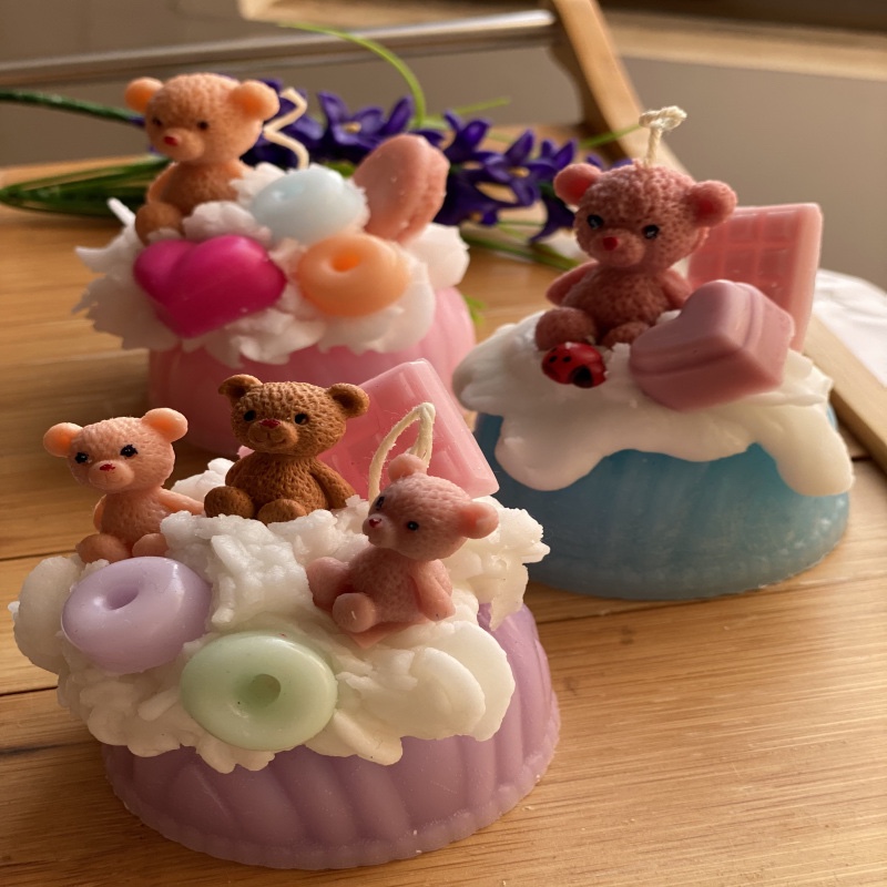 شمع کاپ کیک خرس تدی در طرح و رنگ های مختلف 