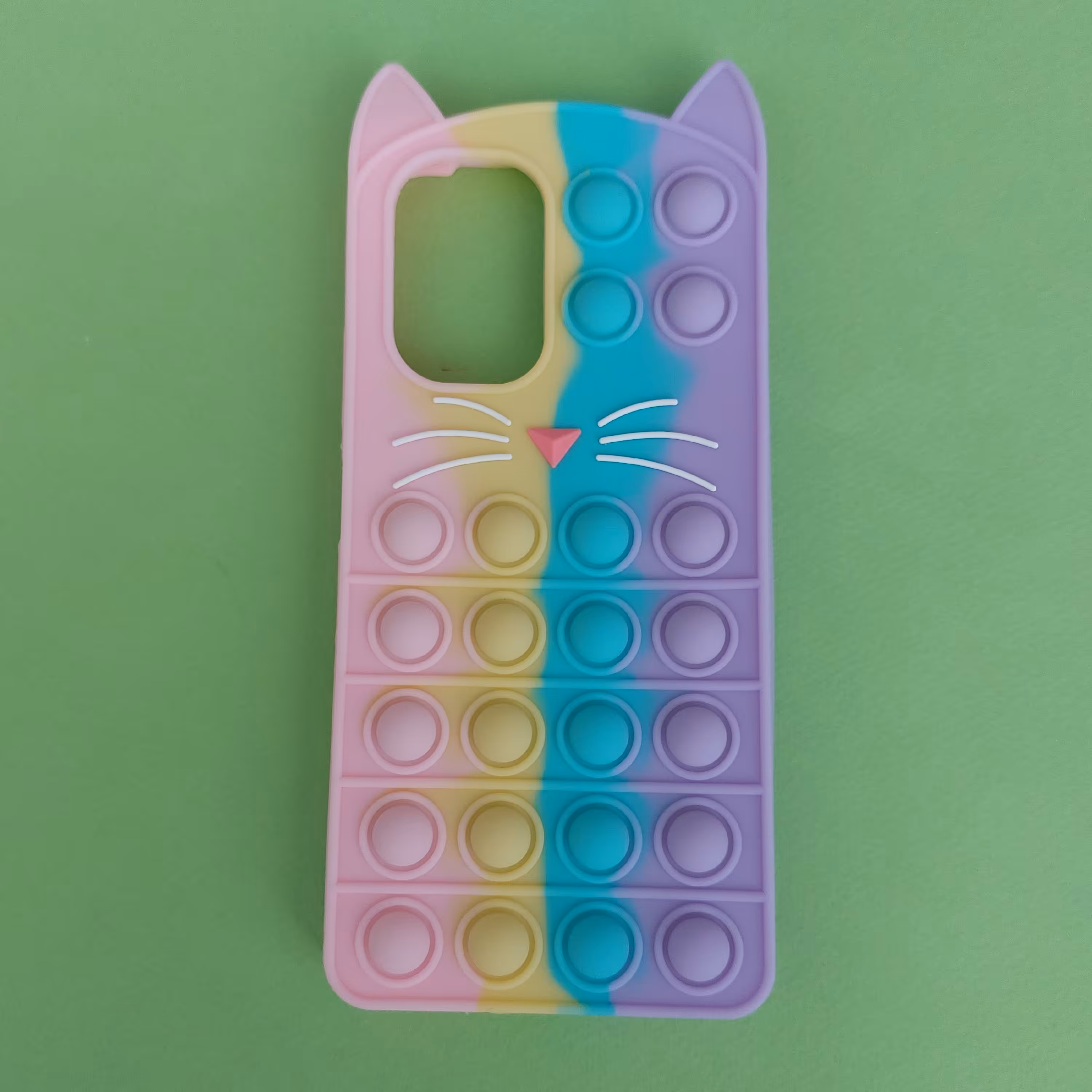 کاور عروسکی طرح cat مدل poco f3