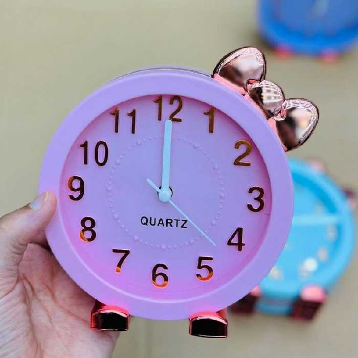 ساعت رومیزی عقربه ای گرد پاپیون دار زنگ دار