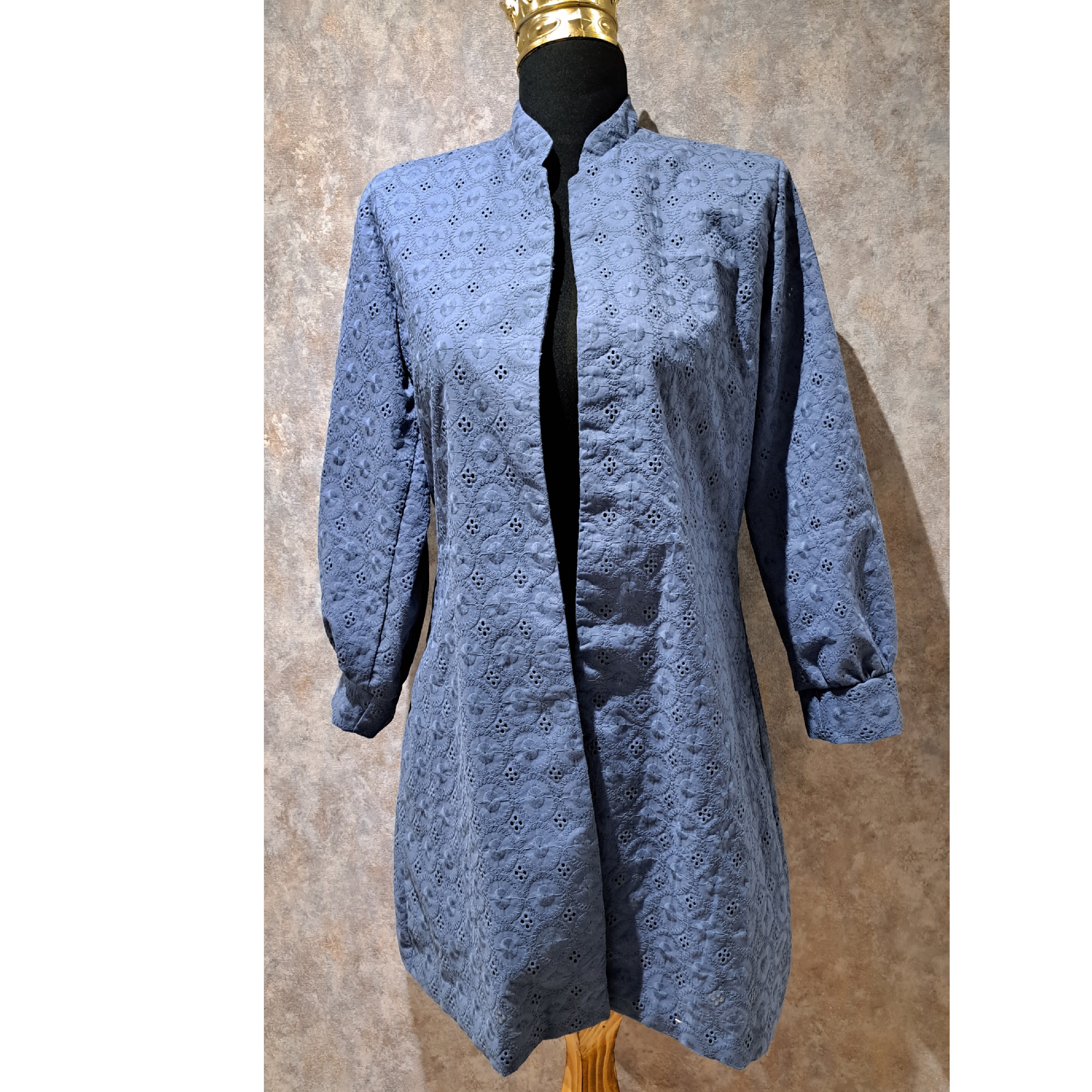 مانتو خامه دوزی یقه سه سانتی