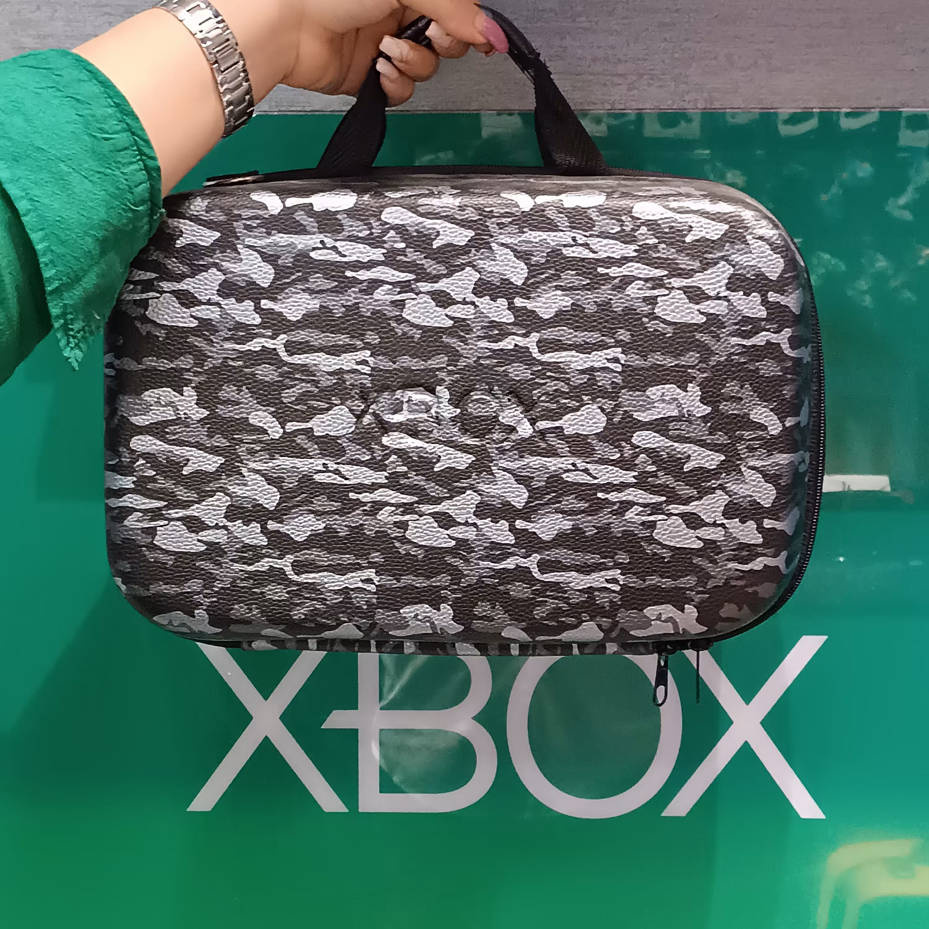 کیف ایکس باکس سریز اس طرح چریک