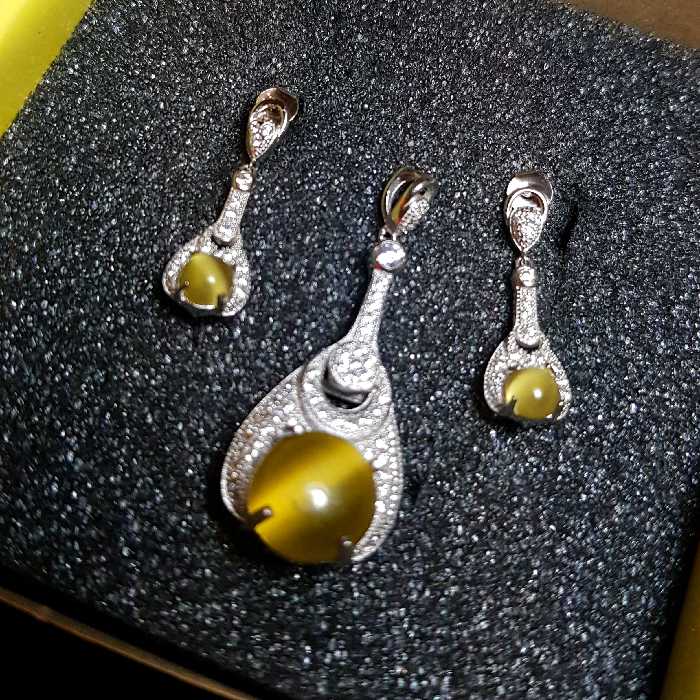 نیم ست سنگ چشم گربه نقره زنانه مدل کیت آبکاری طلا