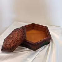 گز خوری/گزخوری متوسط/اکسسوری/شکلات خوری/هدیه/شکلات خوری پایه دار (سایز متوسط _ نام طرح :آشیانه کد: 976 )