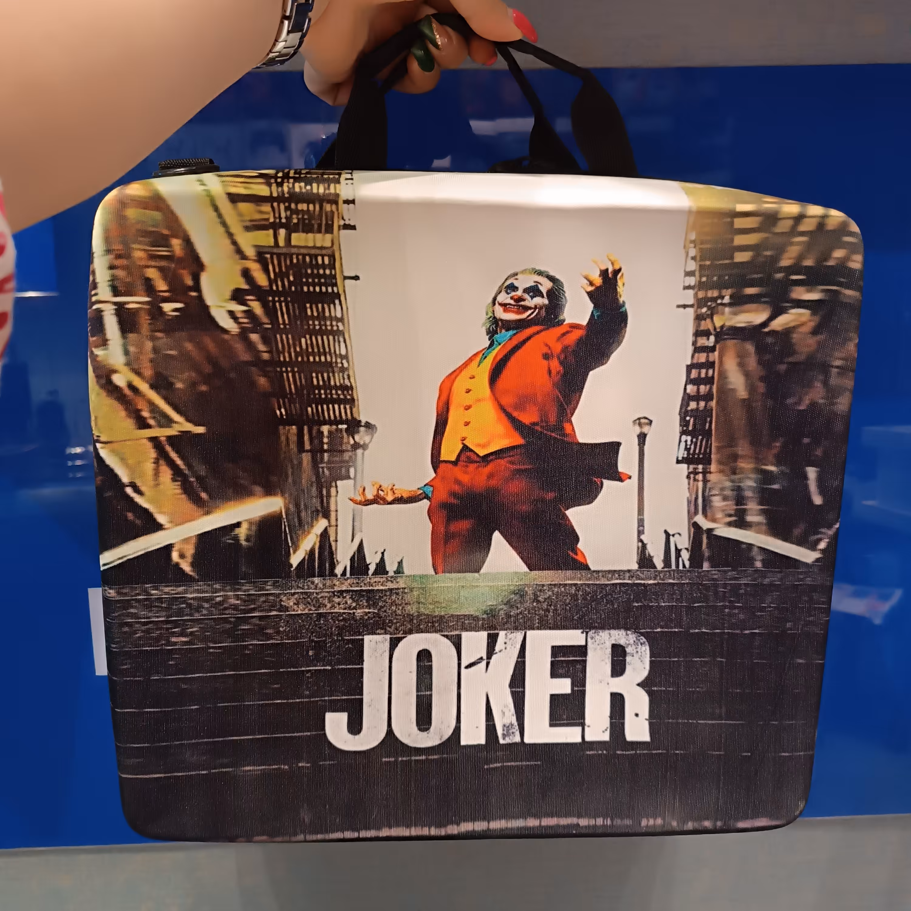 کیف حمل کنسول ps4 طرح جوکر 