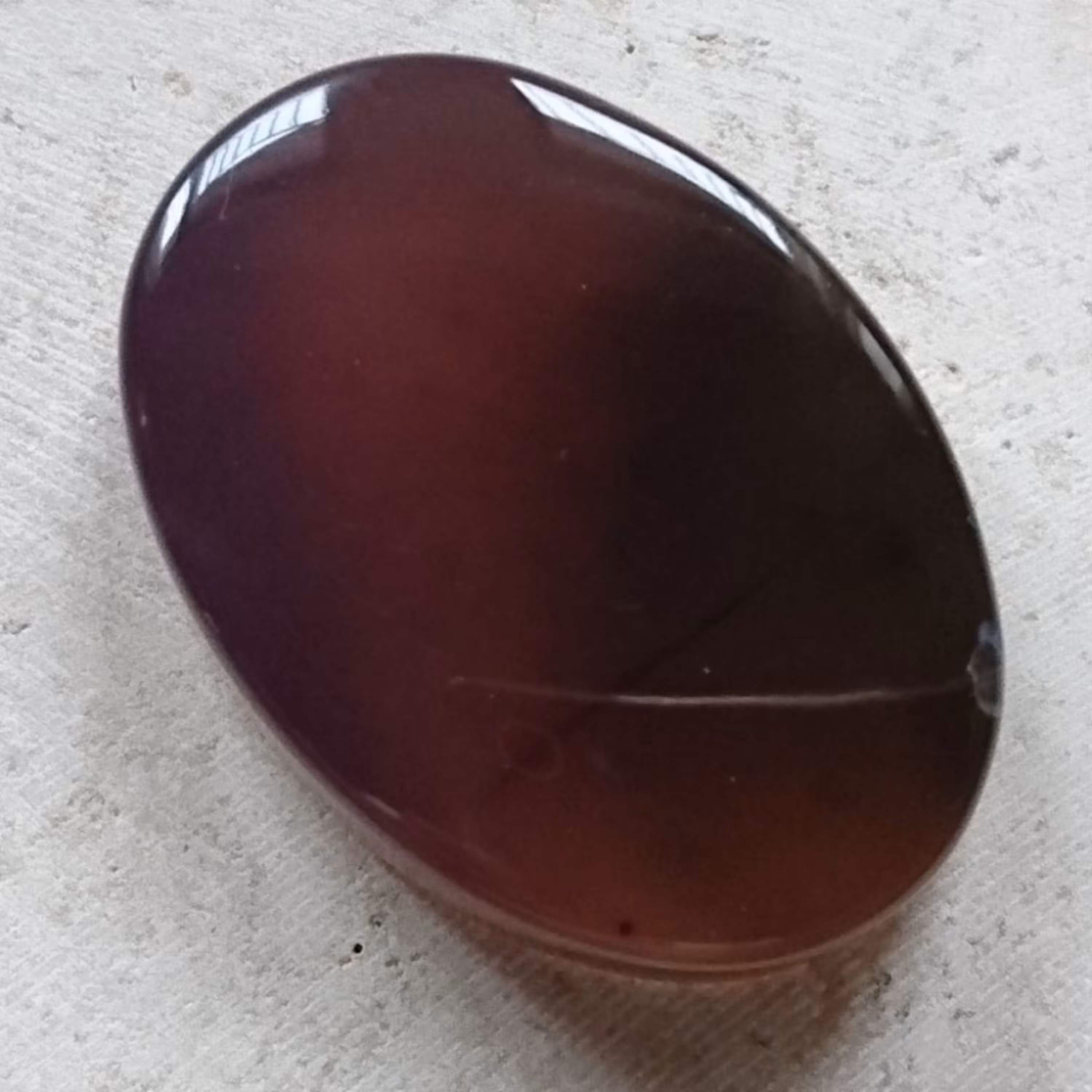 نگین عقیق سوسنی عسلی معدنی (کمیاب و خاص)