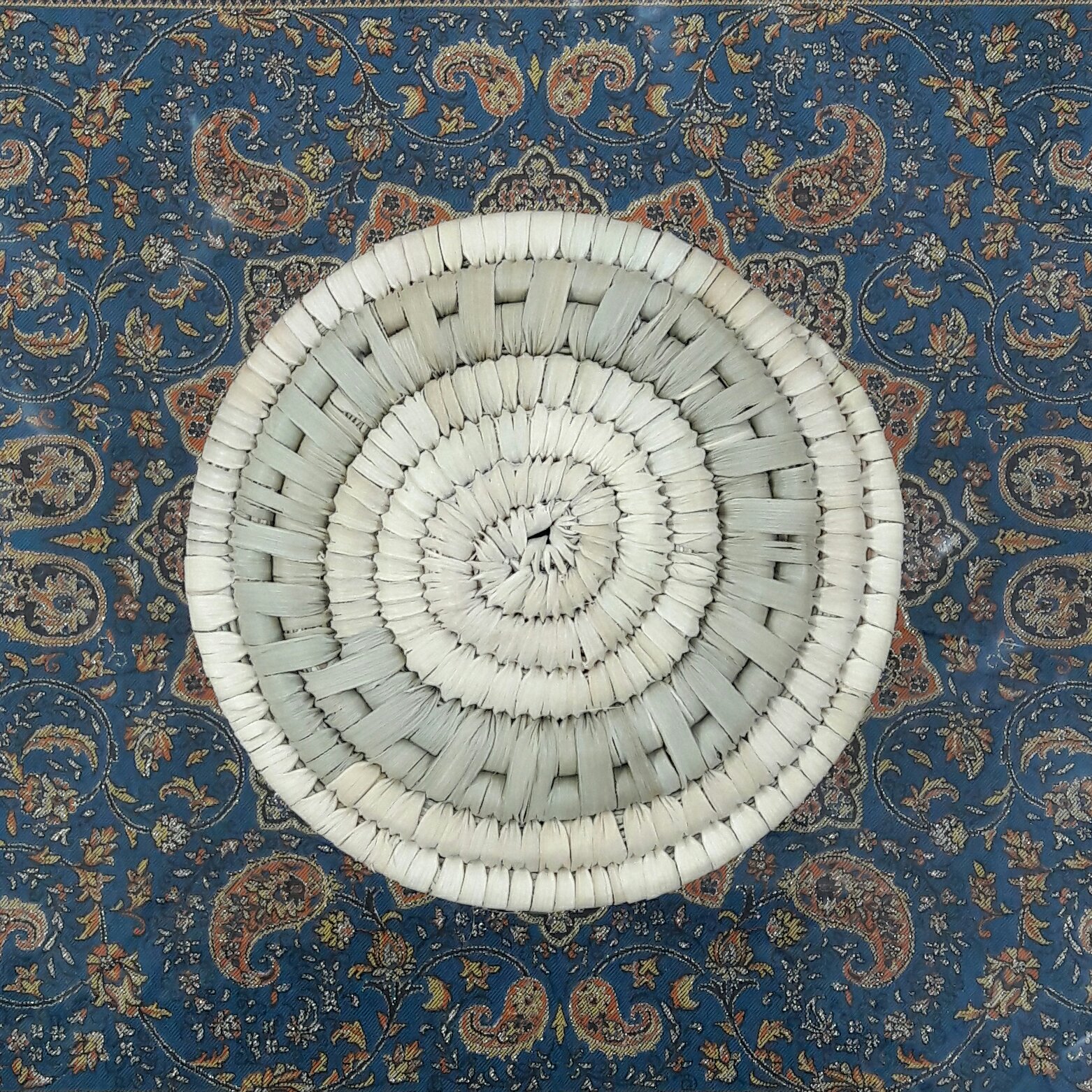 شکلات خوری درب دار حصیری آجری