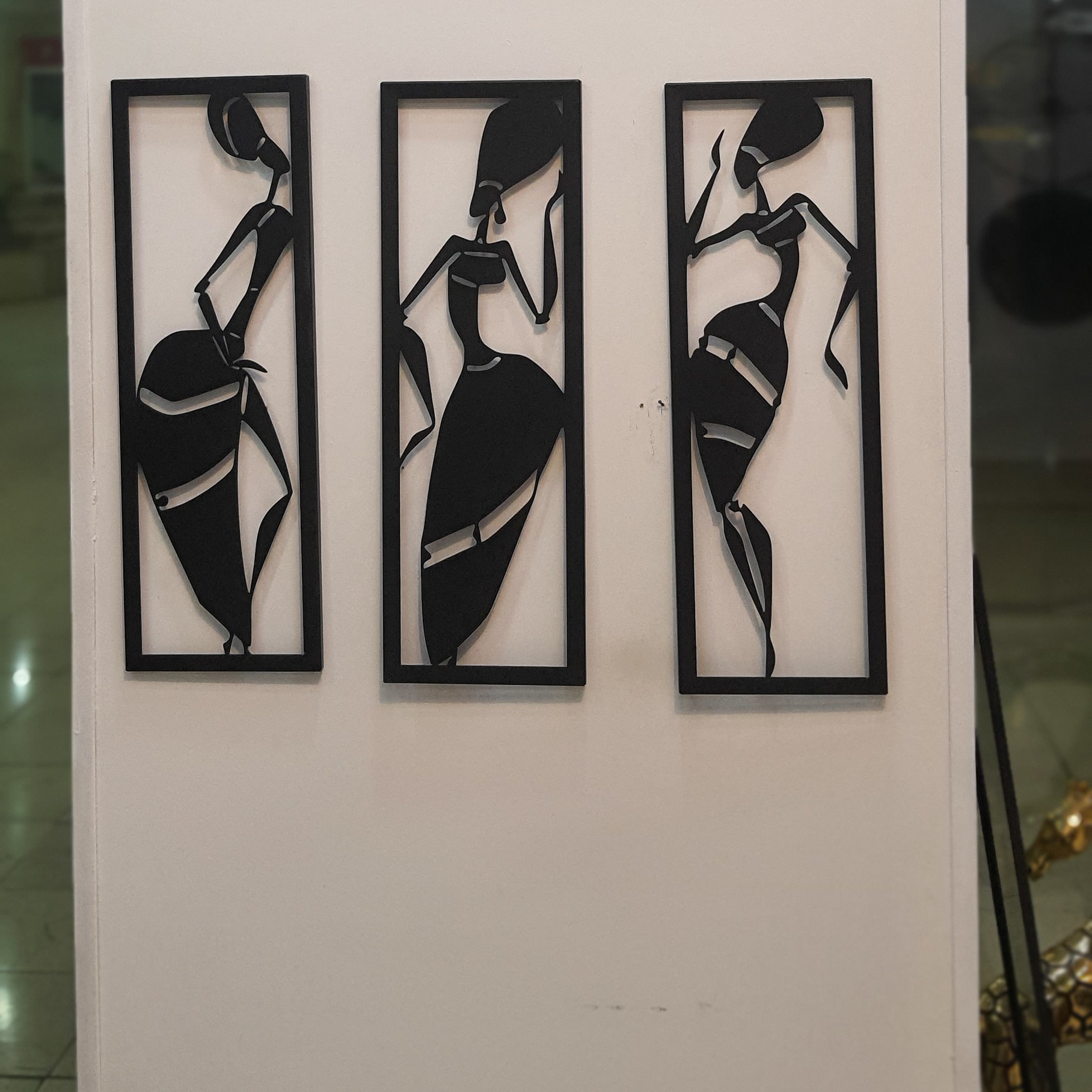 تابلو فلزی زن افریقایی