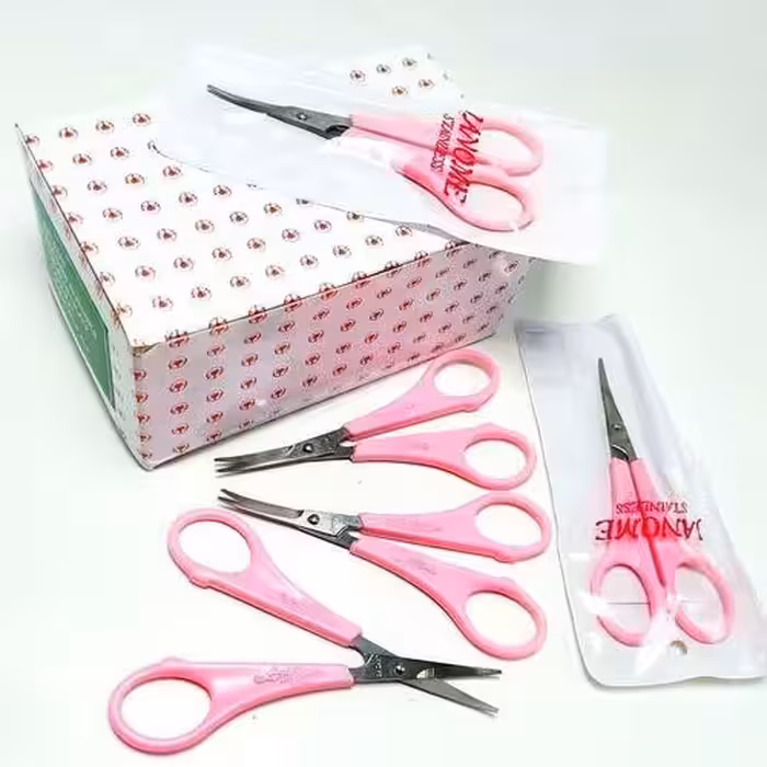 قیچی ابرو باعث مرتب شدن ابروها میشه و تیز و کیفیت عالی و ضد زنگ 