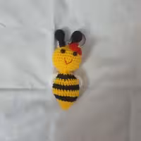 جاکلیدی مدل زنبور با کاموایی با کیفیت و بافت عالی 