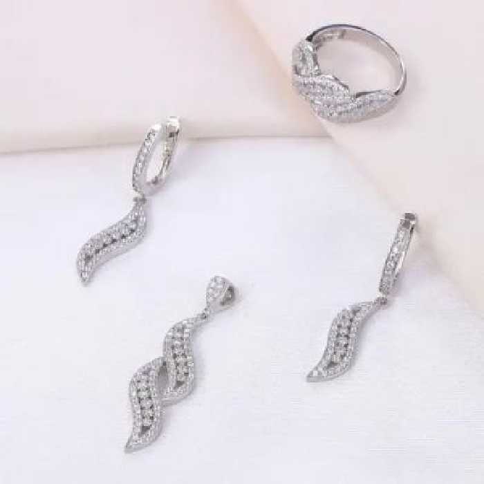 نیم ست نقره نگین زیرکونیا با روکش طلا کد 16120