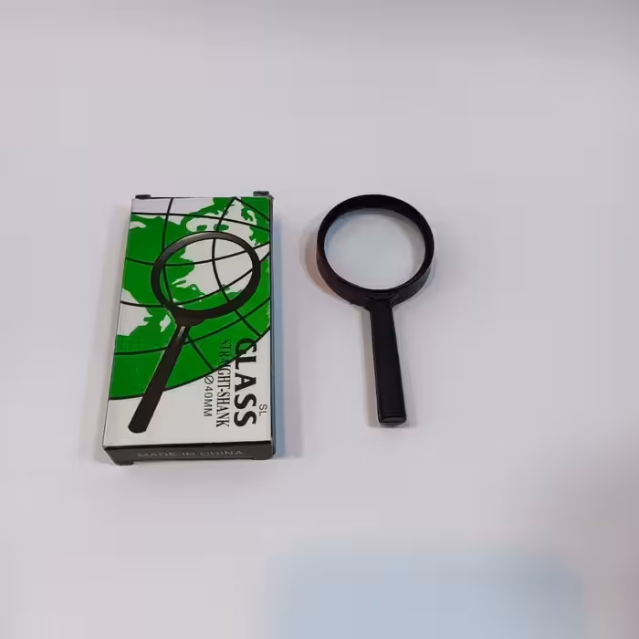 ذره‌بین دانش آموزی