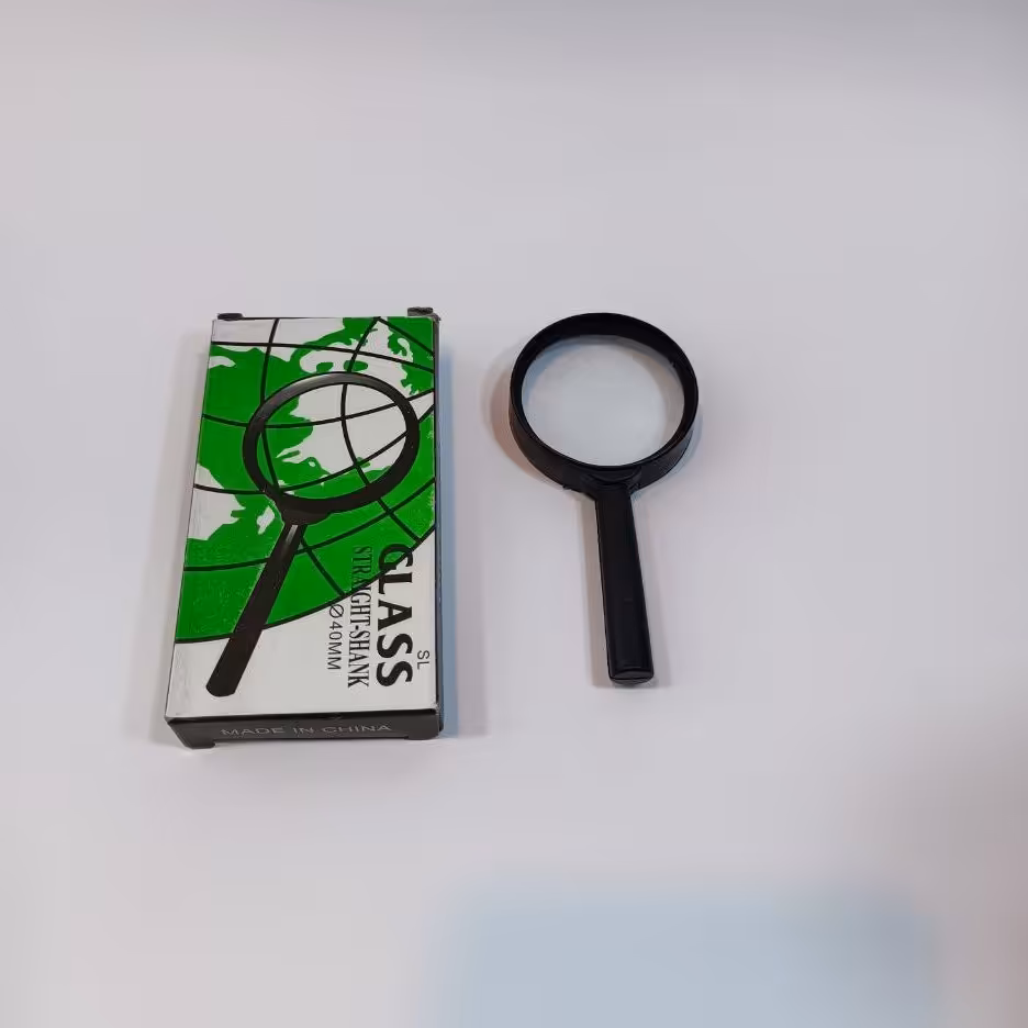 ذره‌بین دانش آموزی