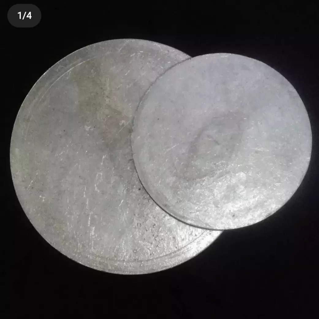 ساج چدن سفیدروسی 33و43سانتی، ارسال باتیباکس انجام میشه وهزینه کرایه ارسال درب منزل پرداخت می شود