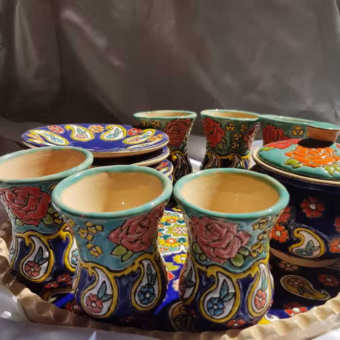 ست چای خوری 6عددفنجان کمرباریک ونعلبکی سینی وقندان