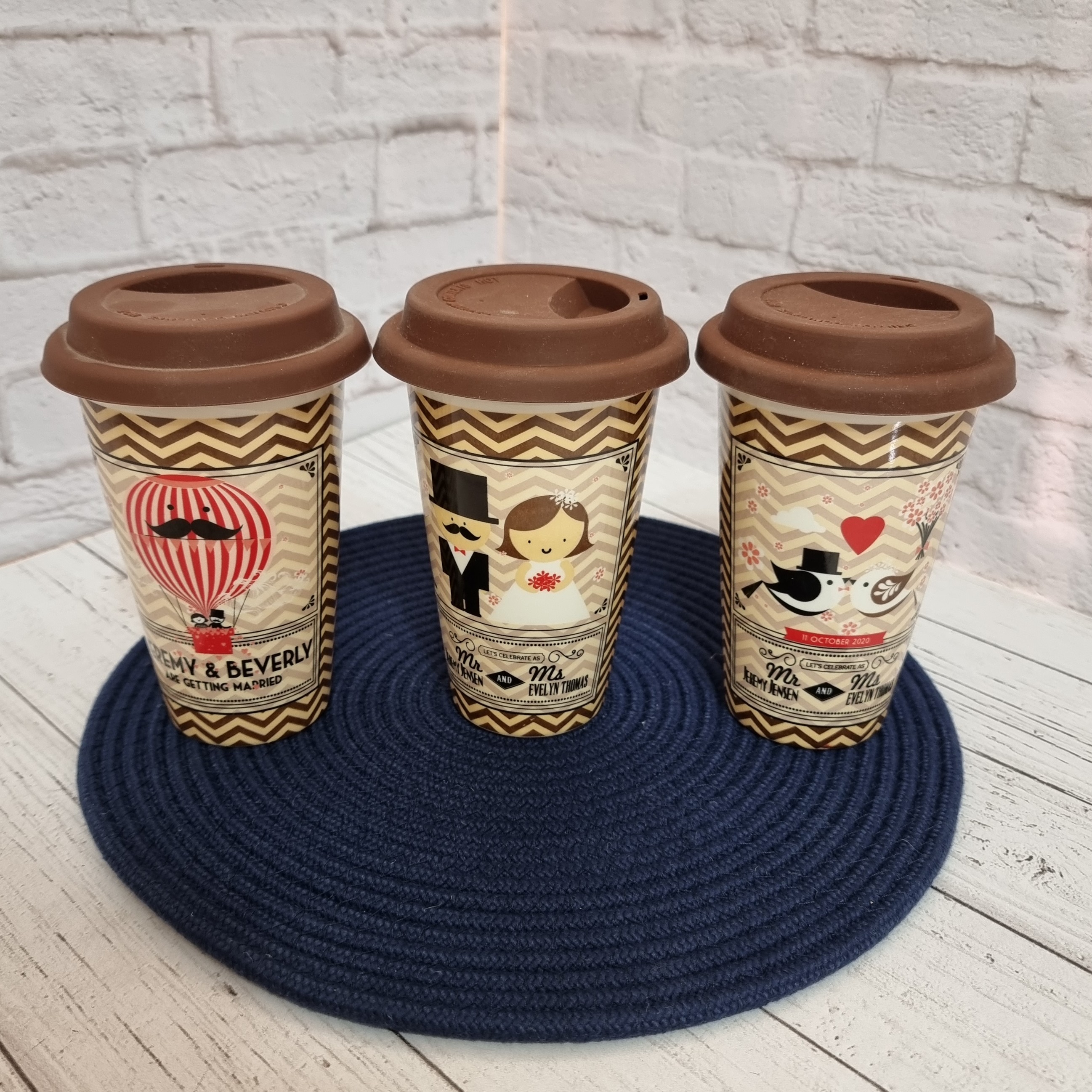 لیوان سرامیکی ماگ سرامیکی بزرگ درب سلیکونی طرح لاو