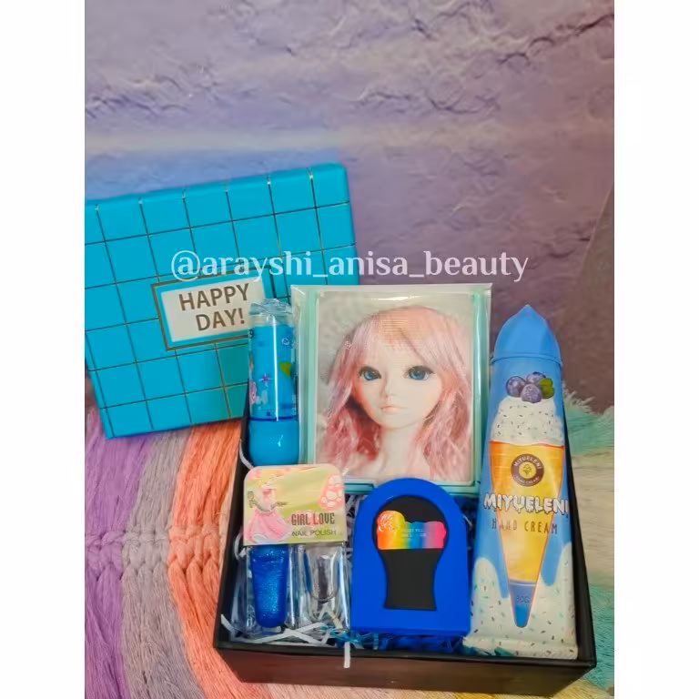 پک دخترونه آبی پک هدیه پک آبی روز دختر پک ارایشی آبی پک دخترونه آرایشی 