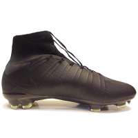 کفش استوک فوتبالی نایک مخصوص چمن طبیعی Nike-sports-shoes-for-football-and-natural-grass