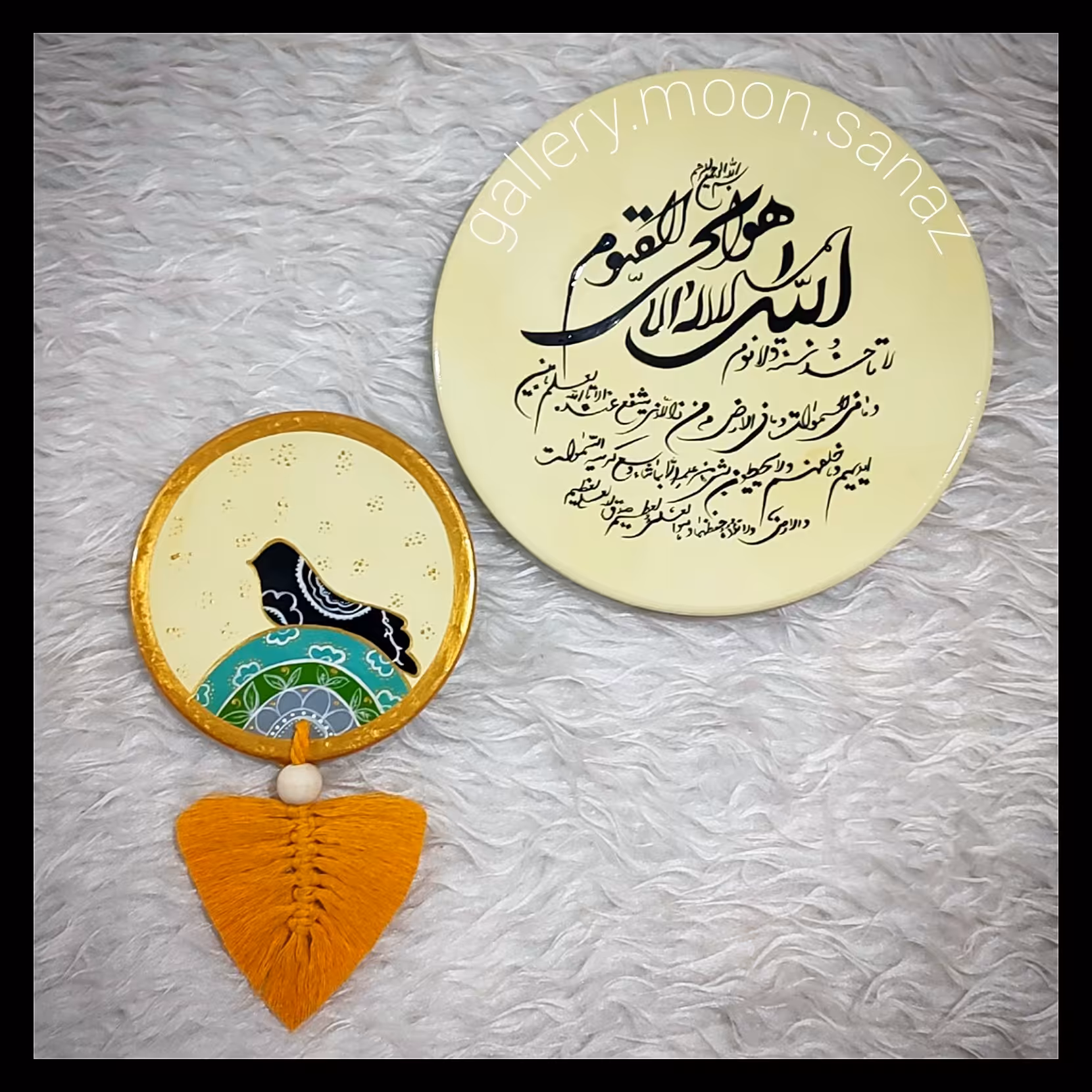 دیوارکوب سفالی طرح آیت الکرسی و چشم نظر مکرومه بافی ست دو عددی عددی گالری ماه آسمانی 