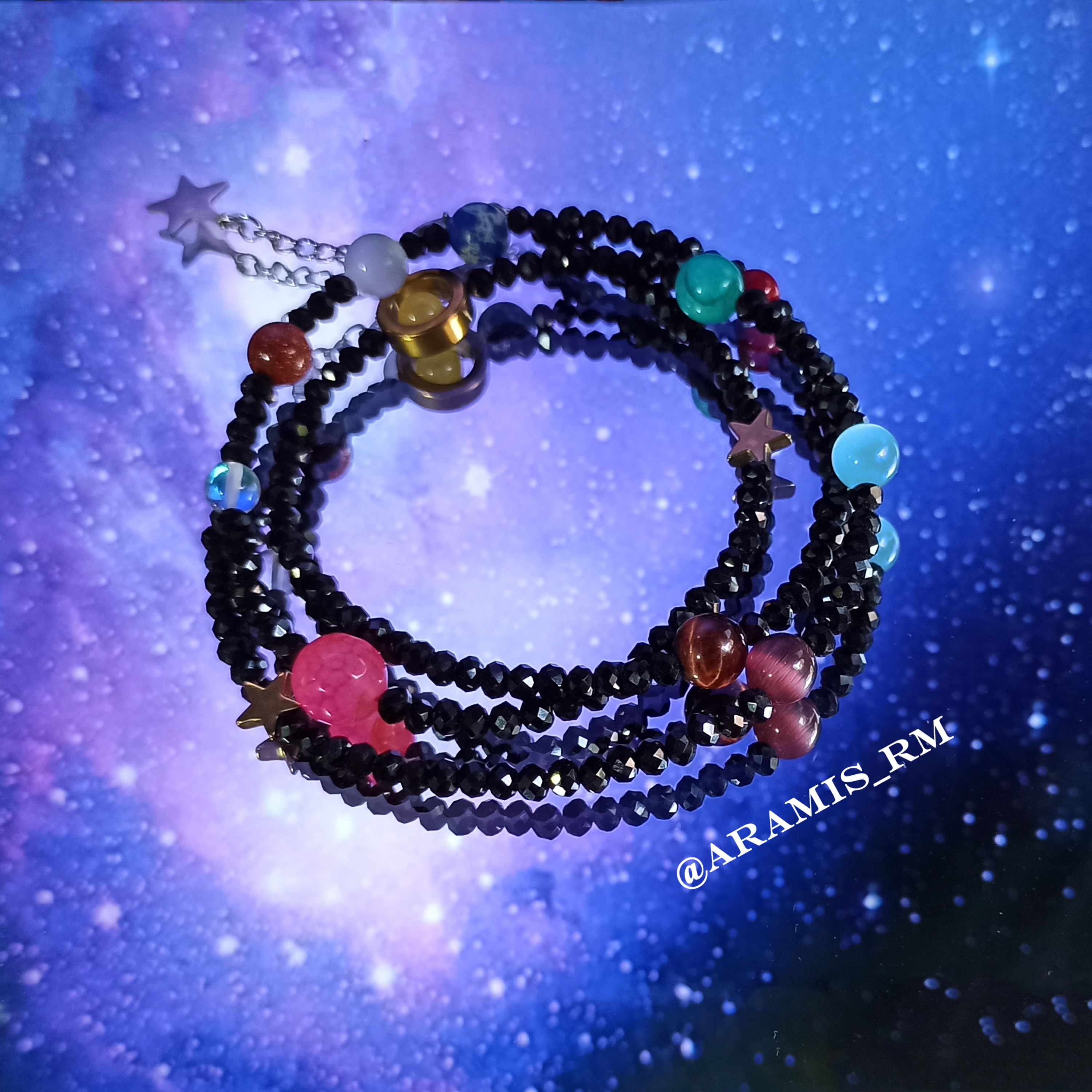 دستبند سیارات(منظومه)