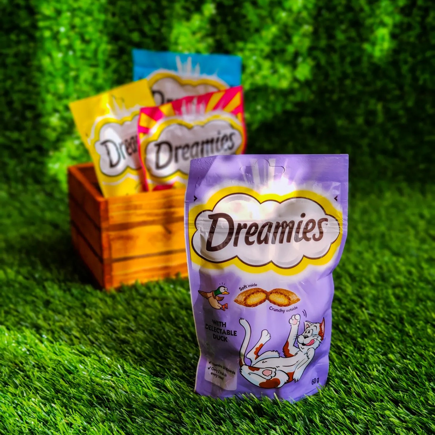 تشویقی گربه دریمیز Dreamies 60g طعم گوشت اردک