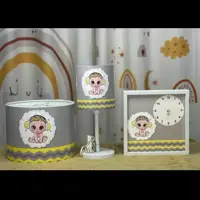 اکسسوری چاپی اتاق کودک شامل لوستر آباژور و ساعت اتاق نوزاد دارای روکش و طلق نسوز چاپی کیفیت بالا هیواد گالری
