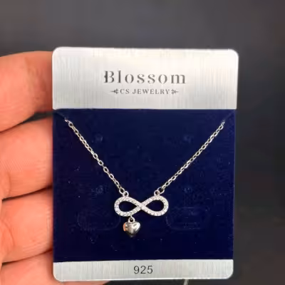 گردنبند نقره زنانه Love