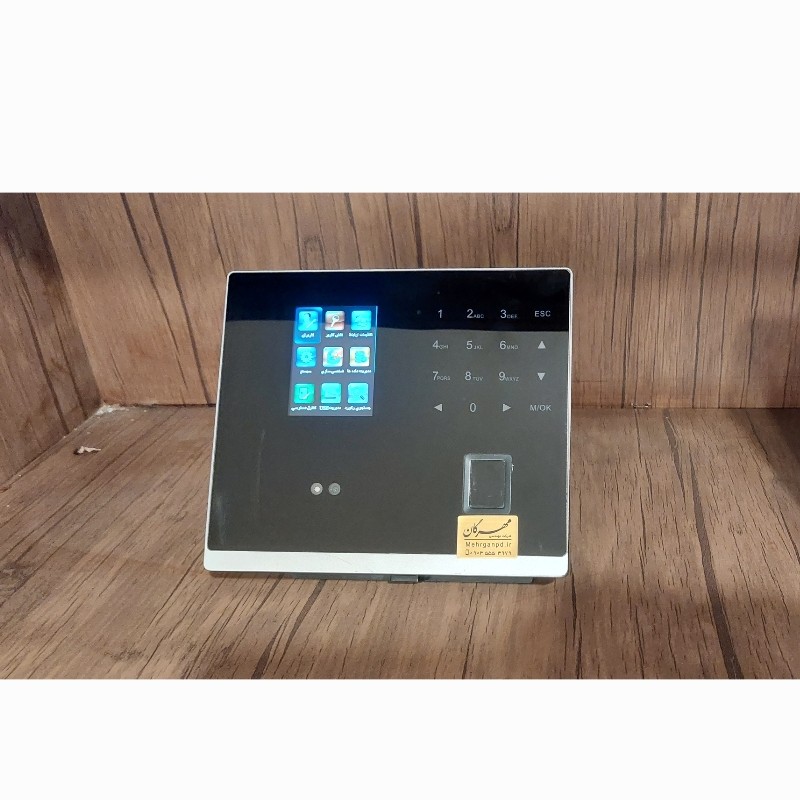 دستگاه حضور و غیاب  تشخیص چهره و  اثرانگشتی