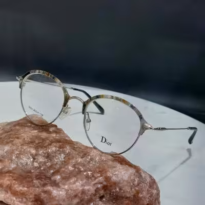 عینک طبی اسپرت فلزی دیور رنگ سیلور فریم طبی فلزی مناسب نصب انواع عدسی