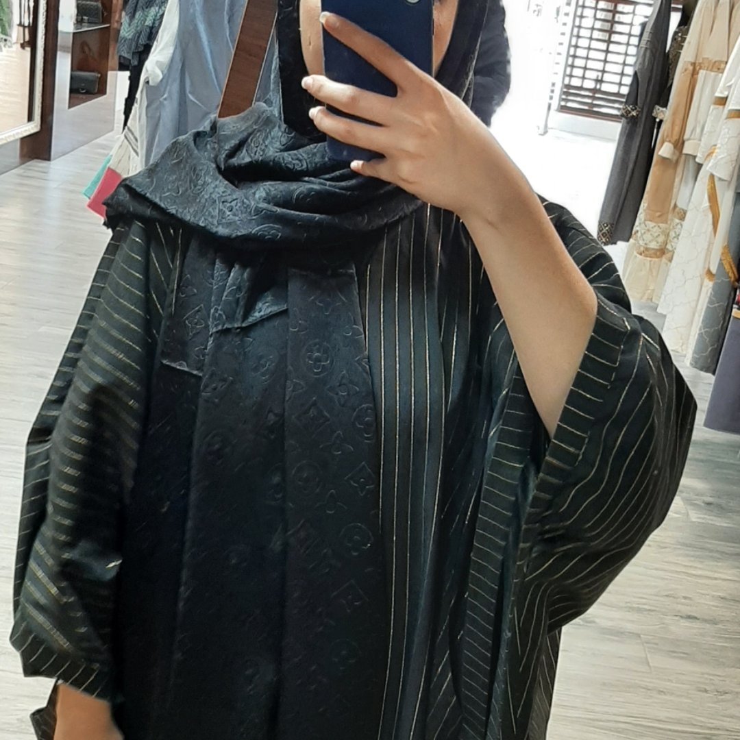 شال مخمل مشکی طرحدار .کیفیت عالی و درجه یک