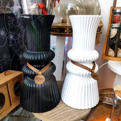 گلدان بلک اندوایت