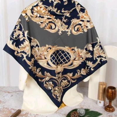 روسری نخی طرح سلطنتی طوسی