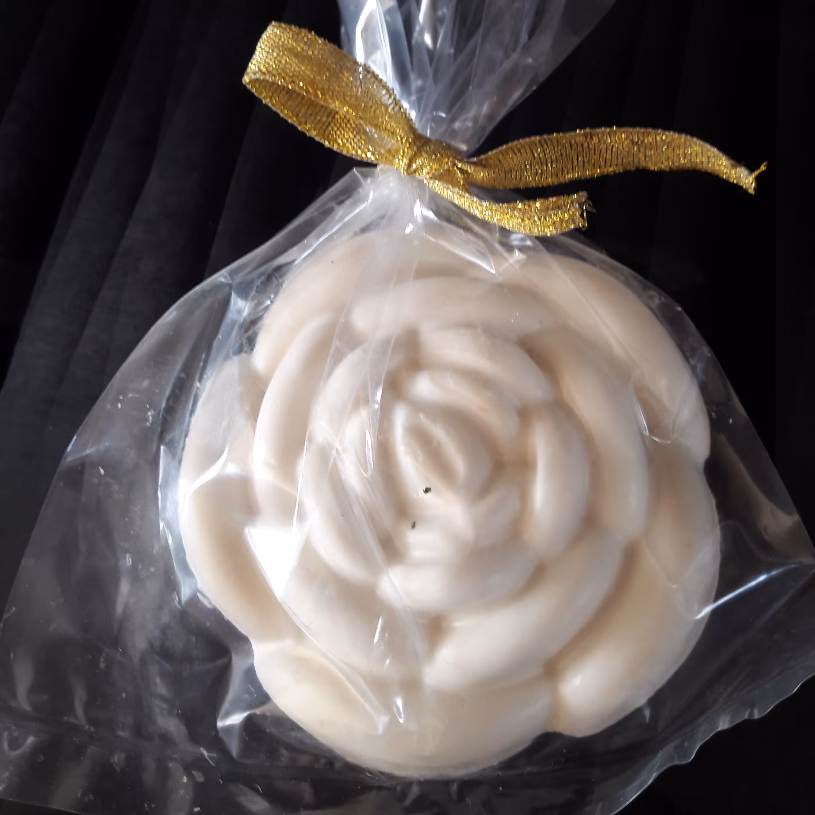 صابون خاویارحلزون(پس کرایه)