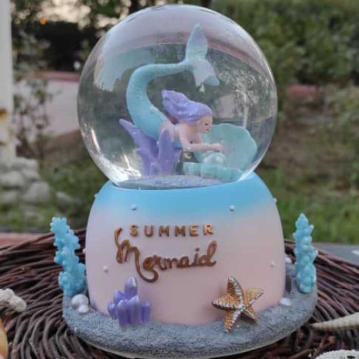 گوی  پمپی و موزیکال و چراغدار بزرگ پایه چرخان پری پریایی