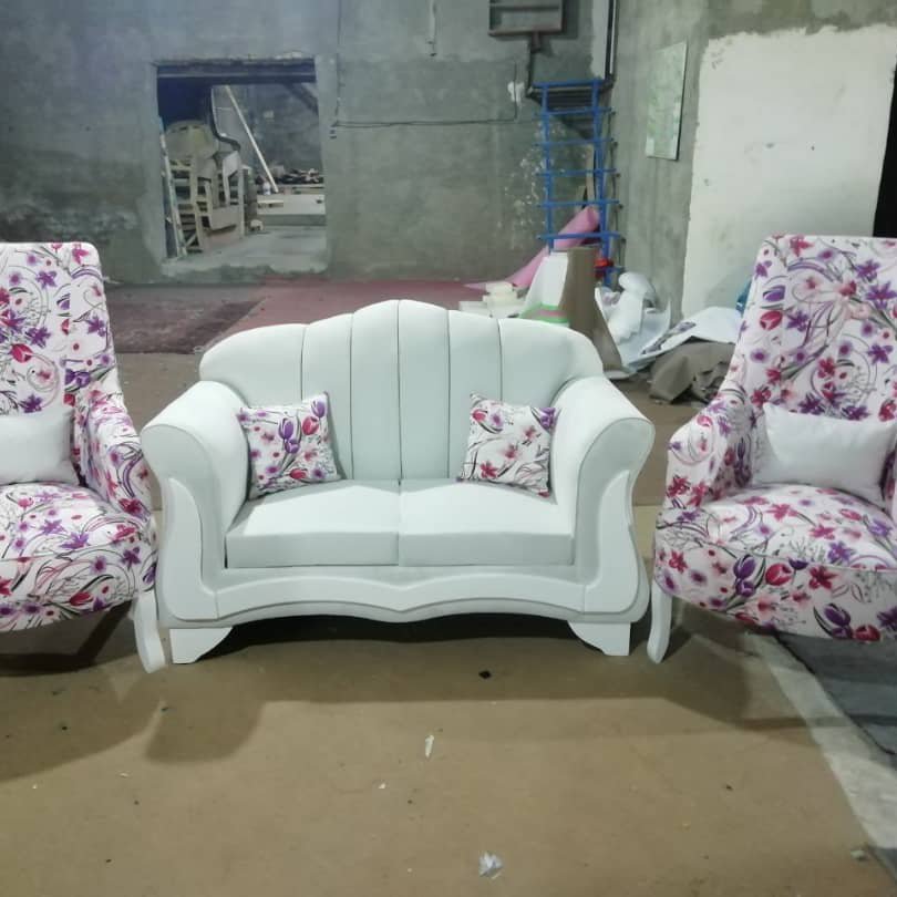 مبلمان  پارمیدا